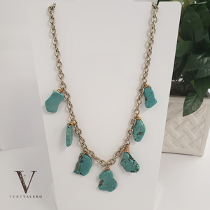 Very Valero: Medium Necklace - Quartz Drops Necklace